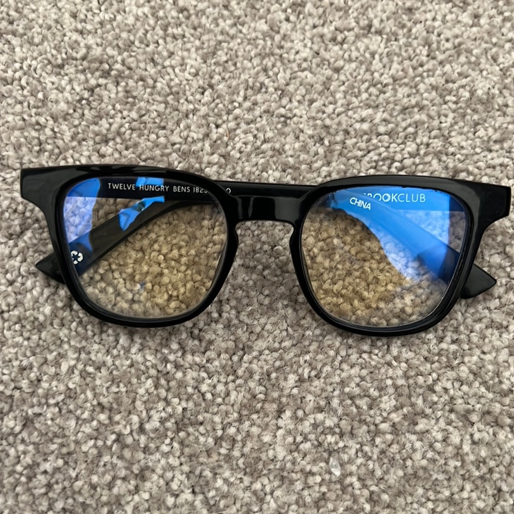 Blue light glasses